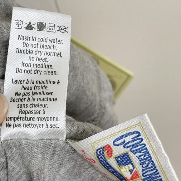 New Red Jacket Chicago Cubs Baseball Crew Neck Tee Shirt Mens Large L Gray - Picture 9 of 9